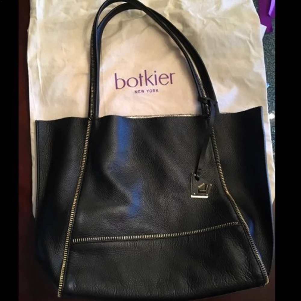 Black leather tote